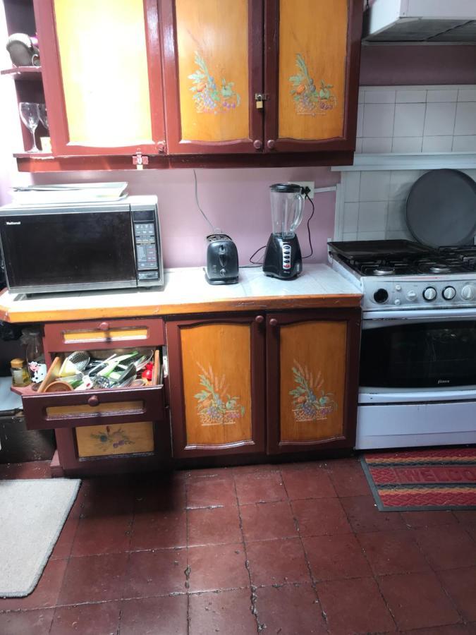 Don Quijote Family Homestay Сантьяго Екстер'єр фото